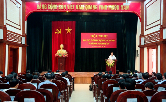 Hoa Lư qu&aacute;n triệt, triển khai thực hiện c&aacute;c văn bản của Bộ Ch&iacute;nh trị v&agrave; Ban B&iacute; thư