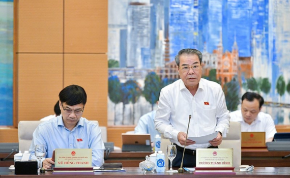 Phi&ecirc;n họp thứ 32 Ủy ban Thường vụ Quốc hội: Đề nghị tập trung thanh tra c&aacute;c doanh nghiệp kinh doanh v&agrave;ng, xử l&yacute; kịp thời vi phạm