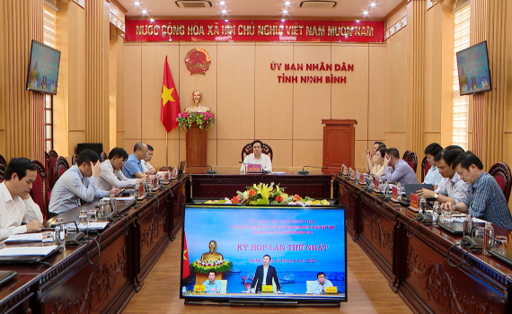 Ph&aacute;t triển bền vững kinh tế biển Việt Nam