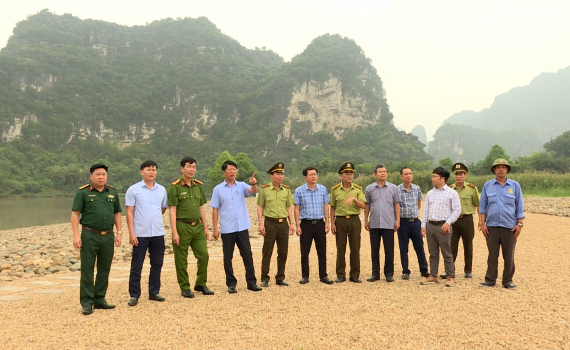 Kiểm tra c&ocirc;ng t&aacute;c ph&ograve;ng ch&aacute;y, chữa ch&aacute;y rừng tại huyện Hoa Lư