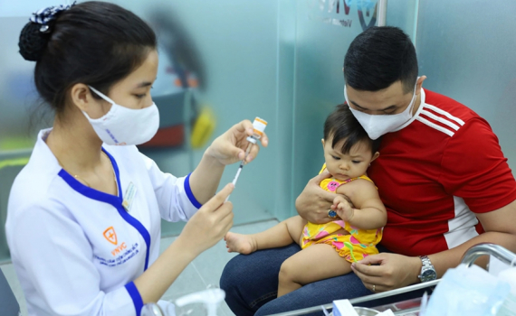 Bệnh sởi c&oacute; nguy cơ b&ugrave;ng ph&aacute;t trong năm 2024?