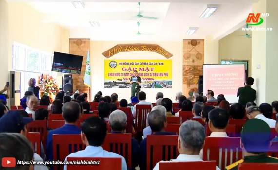 Hội đồng đội căn cứ hậu cần 30 gặp mặt kỷ niệm