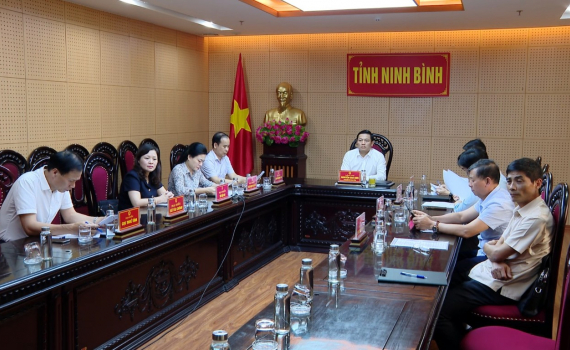 Hội nghị trực tuyến về sắp xếp, đổi mới, n&acirc;ng cao hiệu quả hoạt động của c&aacute;c c&ocirc;ng ty n&ocirc;ng, l&acirc;m nghiệp