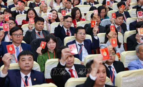 Bộ Ch&iacute;nh trị ban h&agrave;nh chỉ thị mới về đại hội đảng bộ c&aacute;c cấp