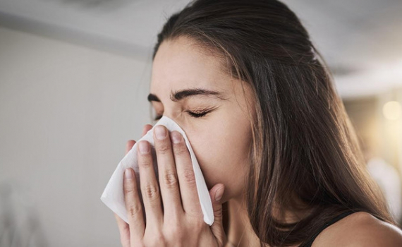 Những c&aacute;ch kiểm so&aacute;t vi&ecirc;m mũi xoang cấp t&aacute;i ph&aacute;t khi thời tiết giao m&ugrave;a