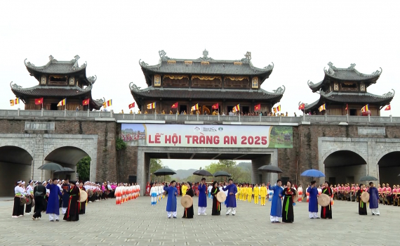 Ninh B&igrave;nh tăng sức h&uacute;t cho du lịch từ c&aacute;c lễ hội