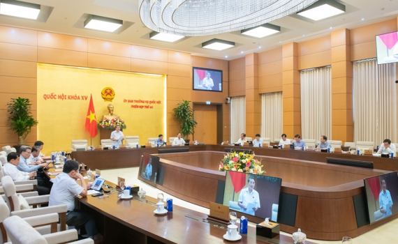 Phi&ecirc;n họp thứ 44 của Ủy ban Thường vụ Quốc hội: Đề xuất ch&iacute;nh s&aacute;ch ưu ti&ecirc;n trong đấu thầu để hỗ trợ ph&aacute;t triển khoa học c&ocirc;ng nghệ
