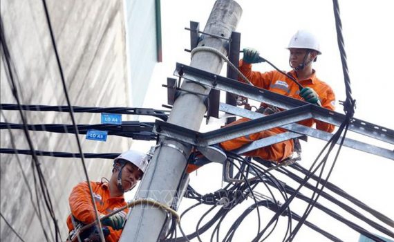 Chủ động c&aacute;c kịch bản bảo đảm cung ứng điện trong mọi t&igrave;nh huống
