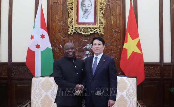 Chủ tịch nước Lương Cường hội đ&agrave;m với Tổng thống Burundi &Eacute;variste Ndayishimiye