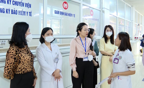 Sở Y tế kiểm tra c&ocirc;ng t&aacute;c thu dung, điều trị bệnh sởi