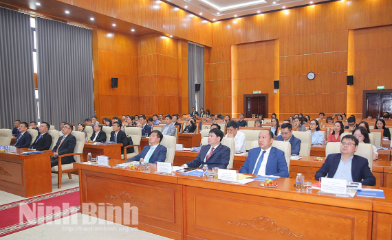 Ninh B&igrave;nh tham dự Tọa đ&agrave;m b&agrave;n tr&ograve;n Doanh nghiệp ASEAN (Việt Nam) - Trung Quốc