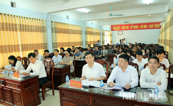 Th&aacute;o gỡ kh&oacute; khăn cho doanh nghiệp tại KCN H&ograve;a X&aacute; v&agrave; Mỹ Trung