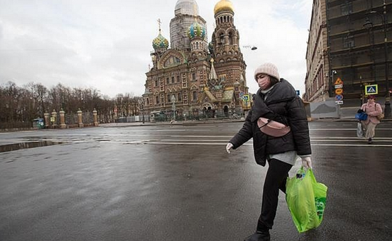 Covid-19: &ldquo;C&uacute; sốc lớn&rdquo; đối với Nga v&agrave; ph&eacute;p thử bản lĩnh của &ocirc;ng Putin