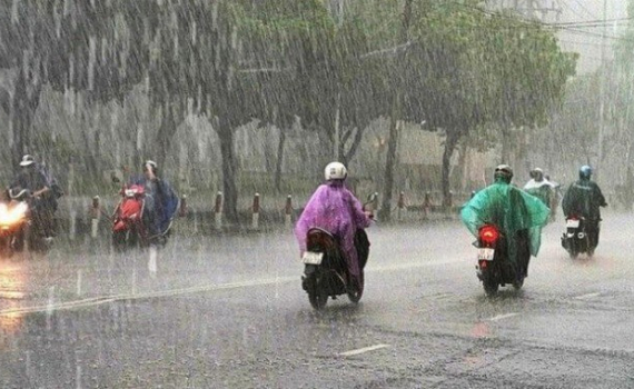 Thời tiết 23/5: H&agrave; Nội c&oacute; mưa vừa, mưa to, nam bộ nắng n&oacute;ng