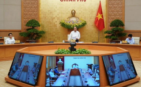 Thủ tướng: Kh&ocirc;ng chấp nhận mức tăng trưởng chỉ 2,7%