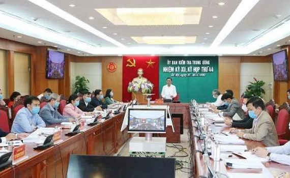 To&agrave;n văn th&ocirc;ng c&aacute;o số 44 của Ủy ban Kiểm tra Trung ương