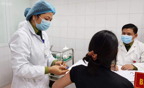 An to&agrave;n trong nghi&ecirc;n cứu, ti&ecirc;m chủng vaccine 