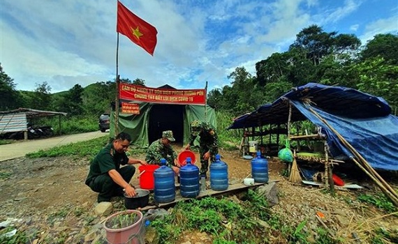 Điện Bi&ecirc;n: Tiếp nhận 90 chiến sỹ tăng cường cho tuyến đầu chống dịch 
