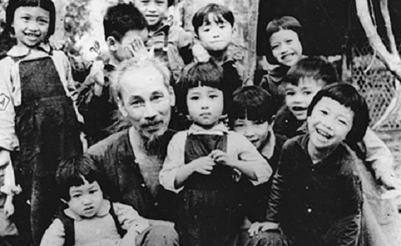 Kỷ niệm 131 năm Ng&agrave;y sinh Chủ tịch Hồ Ch&iacute; Minh (19/5/1890-19/5/2021): Th&aacute;ng Năm nhớ B&aacute;c