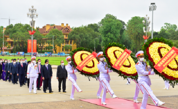 L&atilde;nh đạo Đảng, Nh&agrave; nước v&agrave;o Lăng viếng Chủ tịch Hồ Ch&iacute; Minh