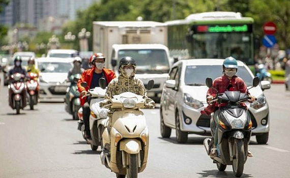 Nắng n&oacute;ng tiếp tục duy tr&igrave; tại c&aacute;c khu vực tr&ecirc;n cả nước 