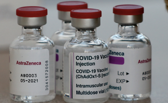 Ng&agrave;y 16.5, th&ecirc;m gần 1,7 triệu liều vaccine ph&ograve;ng Covid-19 tới Việt Nam 