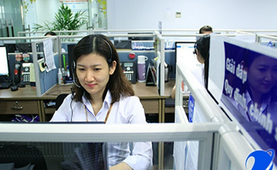 Người d&acirc;n c&oacute; thể khai b&aacute;o y tế qua đường d&acirc;y n&oacute;ng 18001119