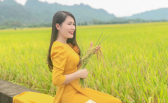 Th&iacute; sinh B&ugrave;i Thị Hạnh - SBD 122