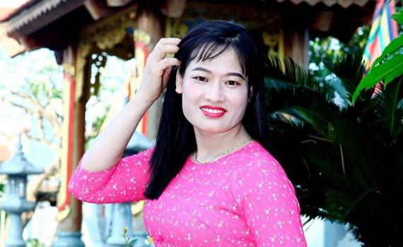 Th&iacute; sinh Đinh Thị Phượng - SBD 96