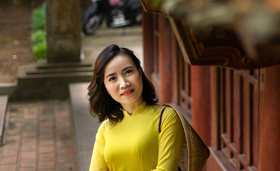 Th&iacute; sinh Ho&agrave;ng Mai Phương - SBD 49