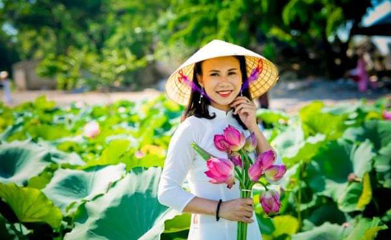 Th&iacute; sinh Ho&agrave;ng Thị Thu - SBD 45