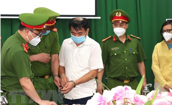 Khởi tố th&ecirc;m c&aacute;c bị can trong vụ C&ocirc;ng ty Cổ phần C&ocirc;ng nghệ Việt &Aacute;
