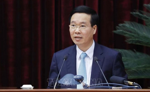 Thấm nhuần tư tưởng Hồ Ch&iacute; Minh về n&acirc;ng cao đạo đức c&aacute;ch mạng