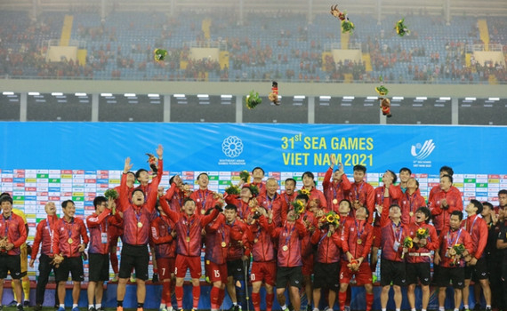 Đo&agrave;n thể thao Việt Nam ph&aacute; kỷ lục HCV SEA Games
