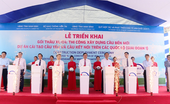 Lễ triển khai thi c&ocirc;ng x&acirc;y dựng cầu Bến Mới