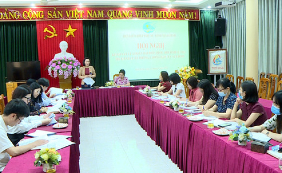  Đo&agrave;n Đại biểu Quốc hội tỉnh khảo s&aacute;t việc thi h&agrave;nh luật ph&ograve;ng, chống bạo lực gia đ&igrave;nh