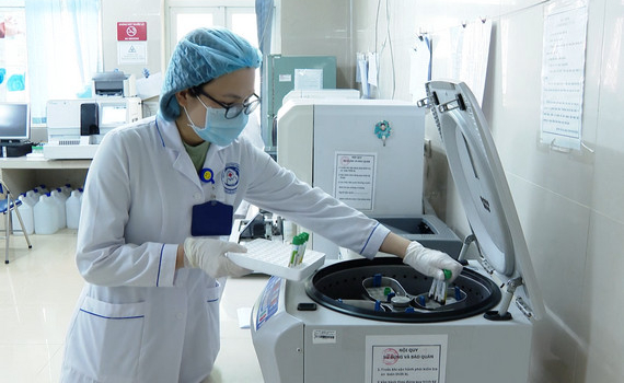 Bệnh viện Đa khoa tỉnh đơn vị đầu ti&ecirc;n của Ninh B&igrave;nh đạt Ti&ecirc;u chuẩn ISO 15189: 2012