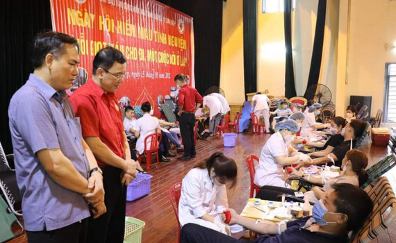Ng&agrave;y hội hiến m&aacute;u t&igrave;nh nguyện tại Th&agrave;nh phố Tam Điệp