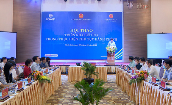 Hội thảo triển khai số h&oacute;a trong thực hiện thủ tục h&agrave;nh ch&iacute;nh