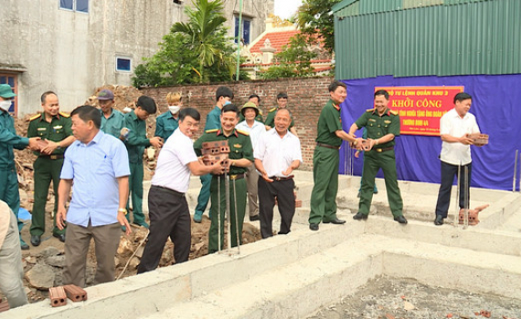 Bộ CHQS tỉnh khởi c&ocirc;ng x&acirc;y dựng nh&agrave; t&igrave;nh nghĩa tặng gia đ&igrave;nh thương binh Đo&agrave;n Văn Tuất