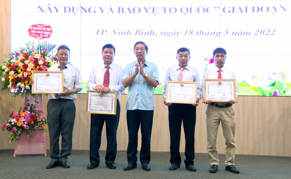 Người c&ocirc;ng gi&aacute;o th&agrave;nh phố Ninh B&igrave;nh x&acirc;y dựng v&agrave; bảo vệ Tổ quốc