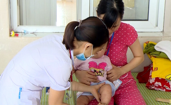 Ninh B&igrave;nh tăng cường c&ocirc;ng t&aacute;c ph&ograve;ng, chống dịch bệnh tay ch&acirc;n miệng