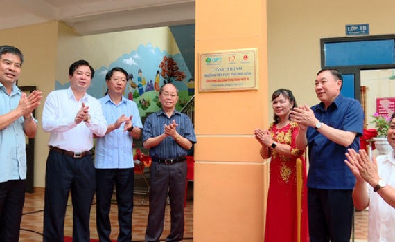 Kh&aacute;nh th&agrave;nh c&ocirc;ng tr&igrave;nh Trường Tiểu học Thượng Ho&agrave;