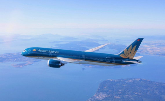 Vietnam Airlines triển khai dịch vụ l&agrave;m thủ tục trực tuyến tại s&acirc;n bay Pleiku v&agrave; Ph&ugrave; C&aacute;t (Quy Nhơn)