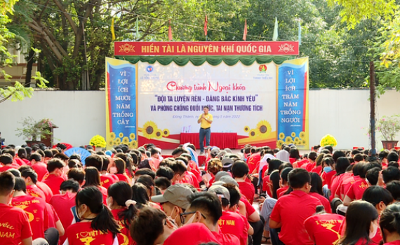 Chương tr&igrave;nh ngoại kh&oacute;a Kỷ niệm ng&agrave;y sinh nhật B&aacute;c v&agrave; ph&ograve;ng chống đuối nước, tai nạn thương t&iacute;ch học sinh