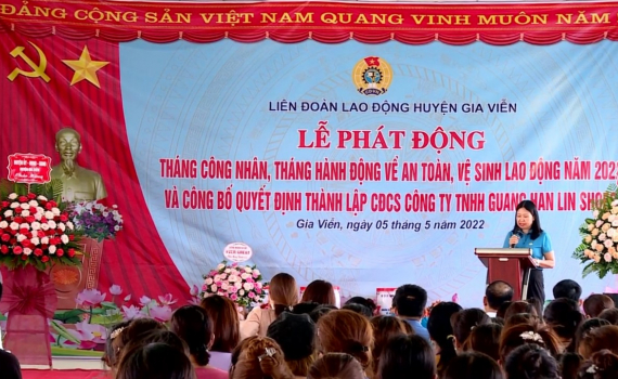 LĐLĐ huyện Gia Viễn ph&aacute;t động Th&aacute;ng c&ocirc;ng nh&acirc;n năm 2022
