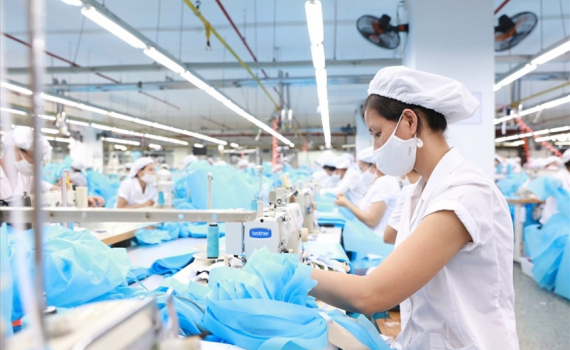 Từ ng&agrave;y 1-7-2022: Những đối tượng n&agrave;o được tăng lương?