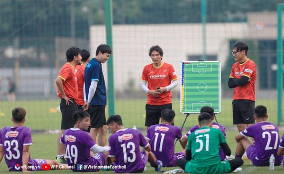 Chốt danh s&aacute;ch 25 cầu thủ dự VCK U23 ch&acirc;u &Aacute; 2022