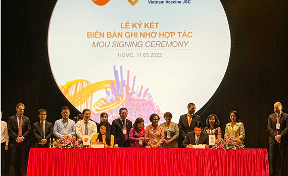 VNVC k&yacute; kết hợp t&aacute;c với GSK (Bỉ) về cung ứng nhiều loại vắc xin mới cho Việt Nam