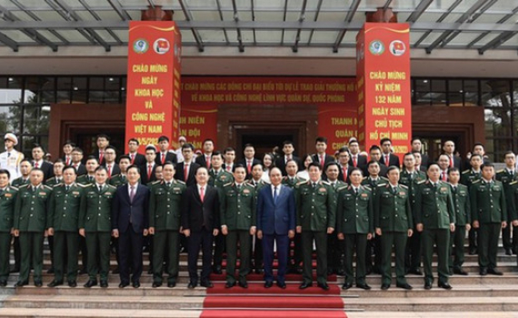 Khẳng định tr&iacute; tuệ của c&aacute;c nh&agrave; khoa học qu&acirc;n sự